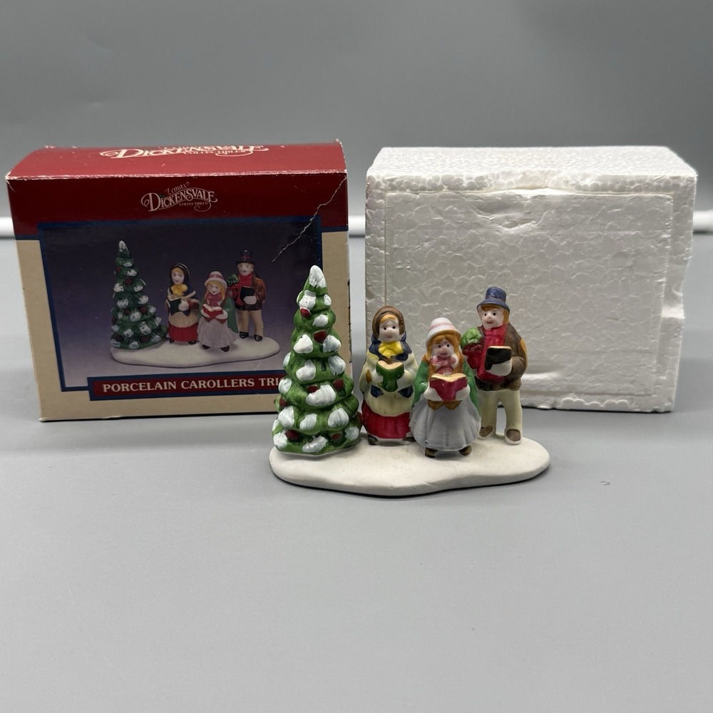 Vintage 1994 Lemax Dickensvale Porcelain Carollers Trio Christmas Village